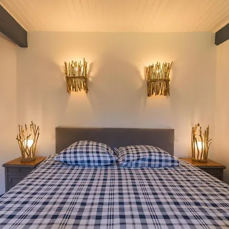 De Pernaout Semesterbostad Belis